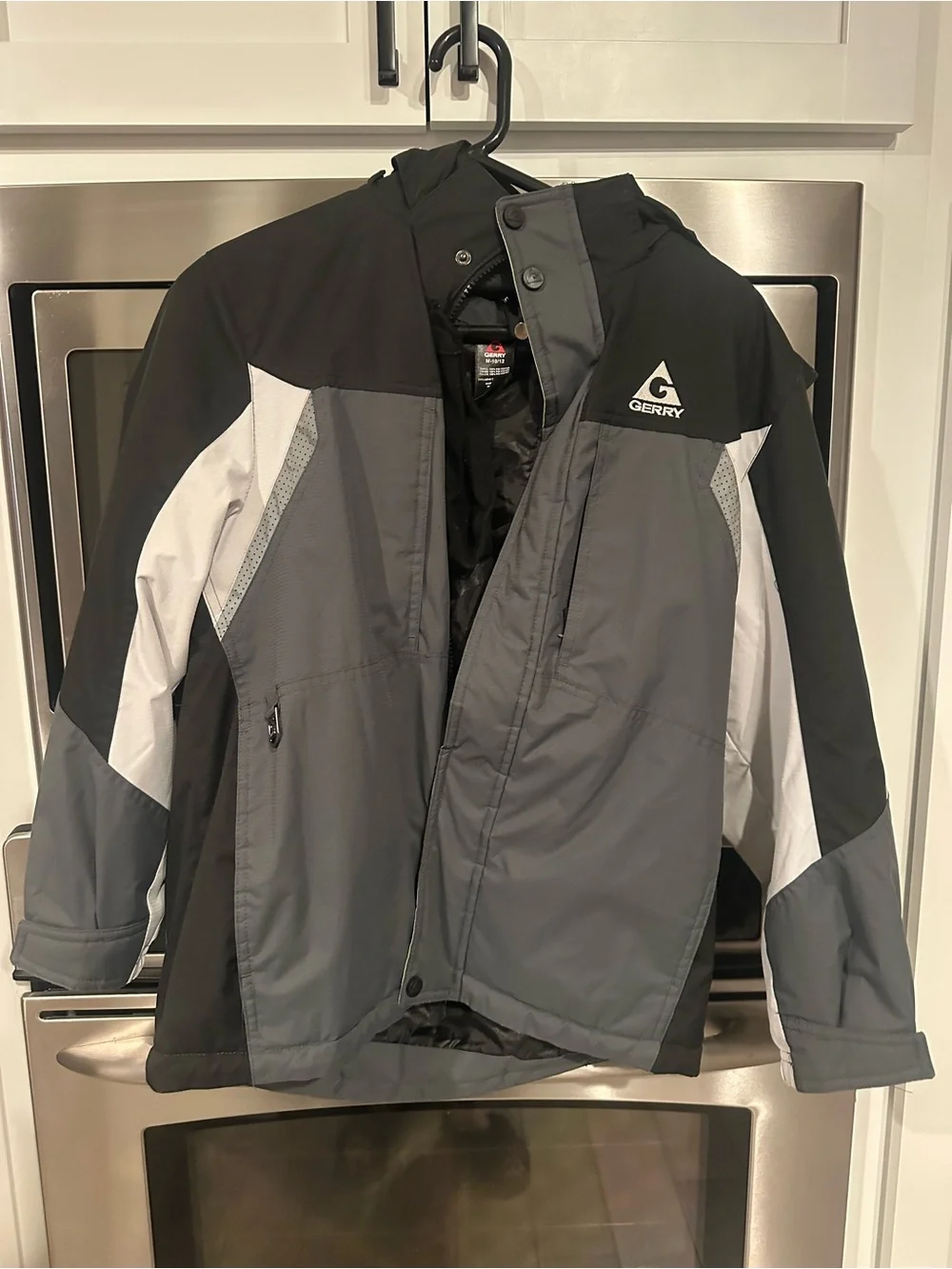 Gerry Weber boys Gray, Black & White Insulated Ski Jacket